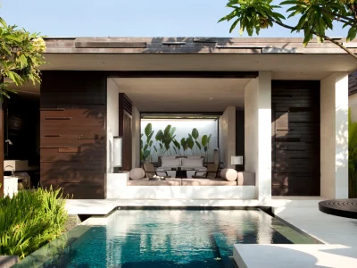 poolvilla-hero-desktop